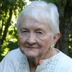 Ella Haynie Photo